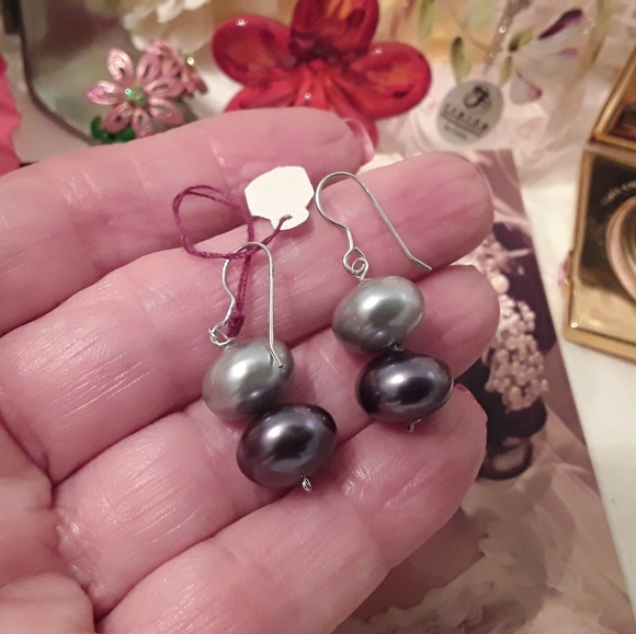 NWTAGS 925 SOLID STERLING TRIPLE STRAND PEARL SET - Picture 2 of 8